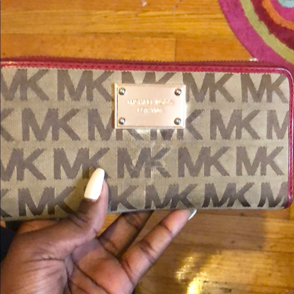 Michael Kors vintage continental wallet